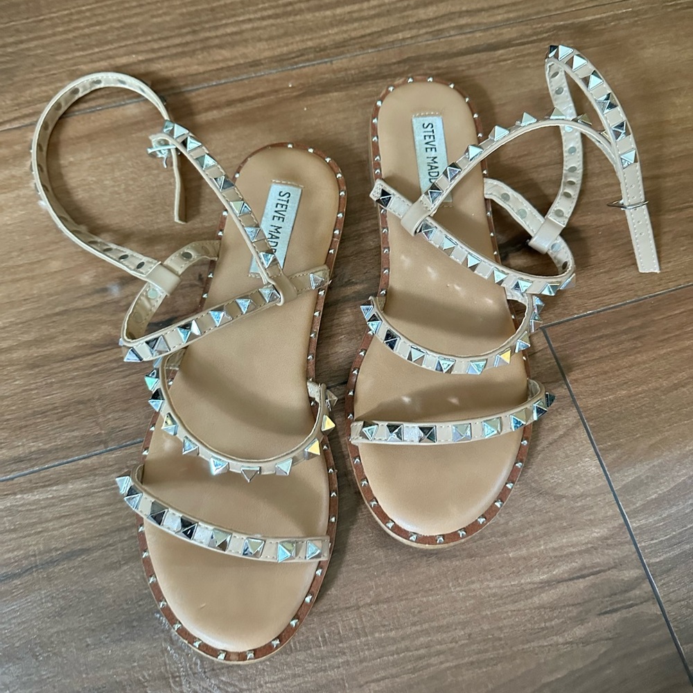 Steve Madden Gladiators